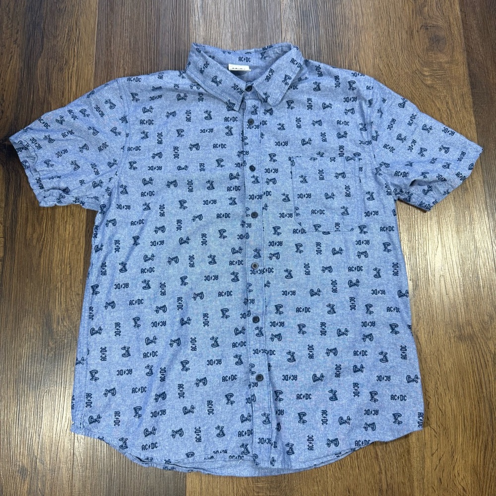 AC/DC All Over Print Button Down Men’s Shirt Blue Front Pocket Size XL